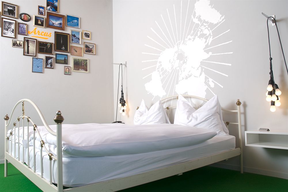 Hotel Arena 3*
