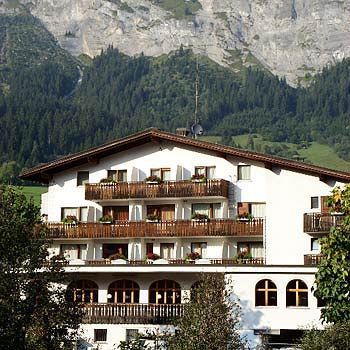 Arena Hotel